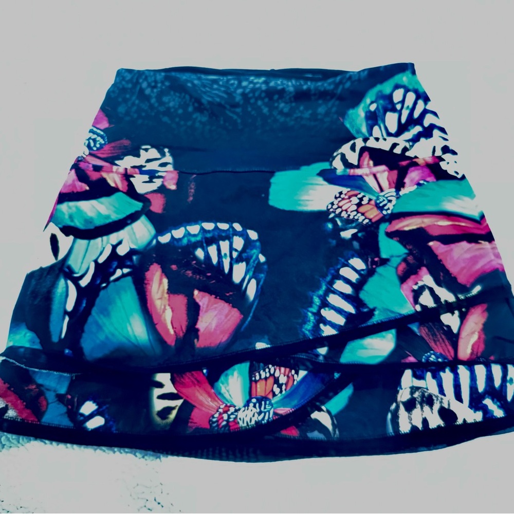 Lucky in Love Black and Purple Skort size xl. Great for golf or pickleball.